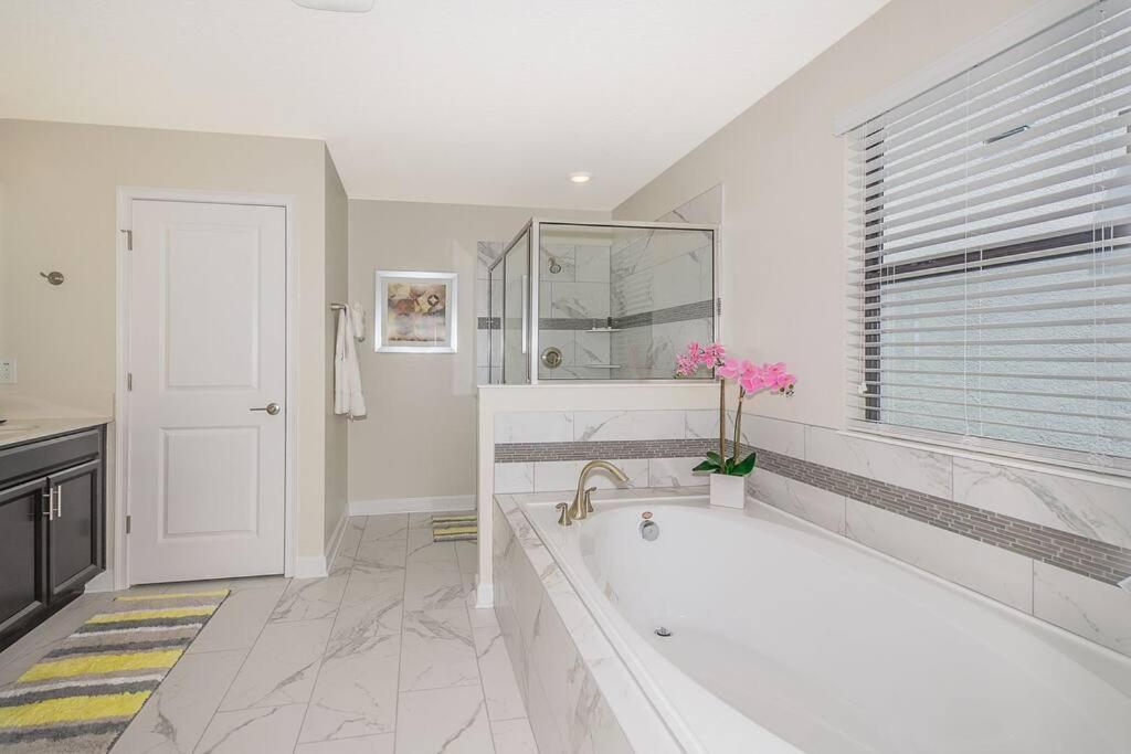 Luxury Villa Inside Storey Lake, Kissimmee - No Extra Fees Bagian luar foto
